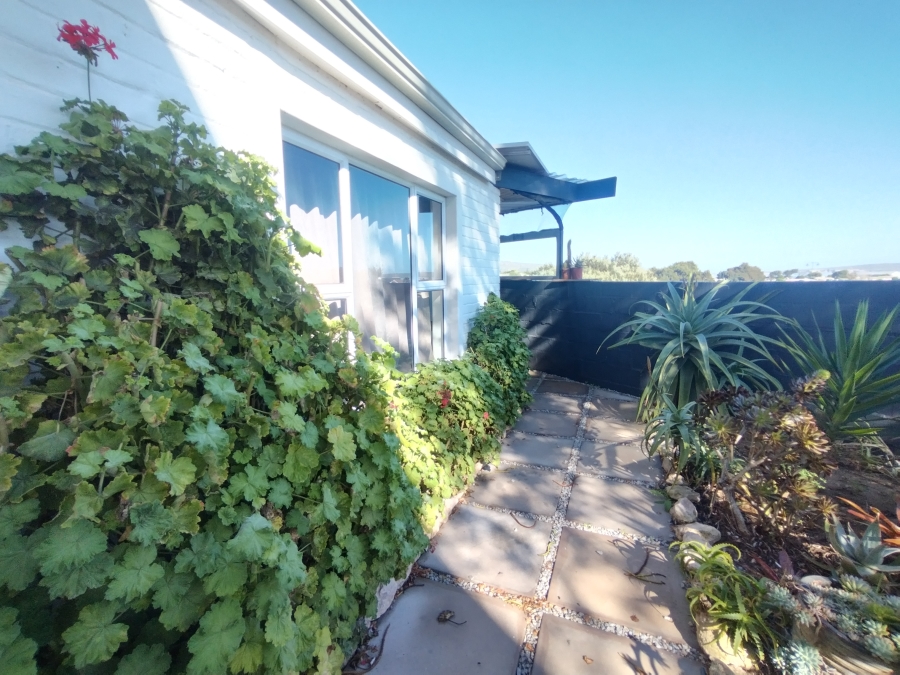 To Let 1 Bedroom Property for Rent in Villa Diamante Western Cape
